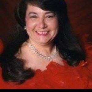 Meet your Posher, Ramona